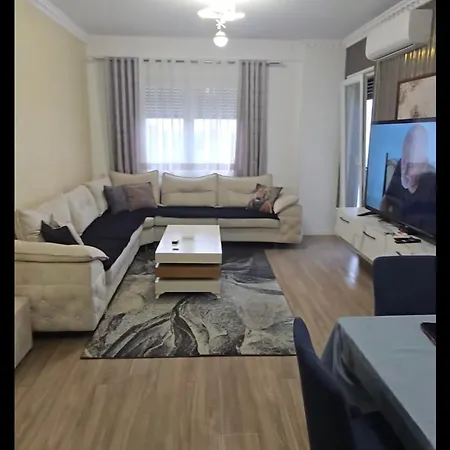 Bello Apartments Appartement Kamez